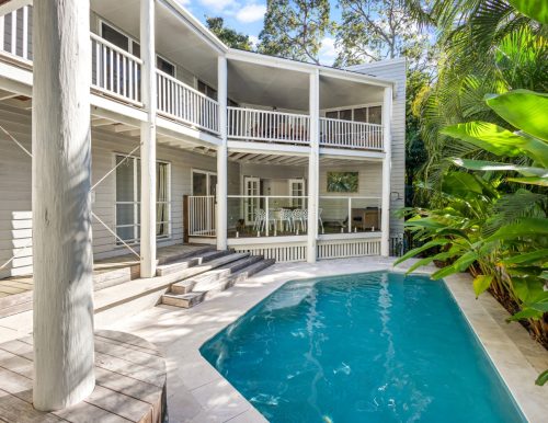 Tropical Family Hideaway, Noosa Heads