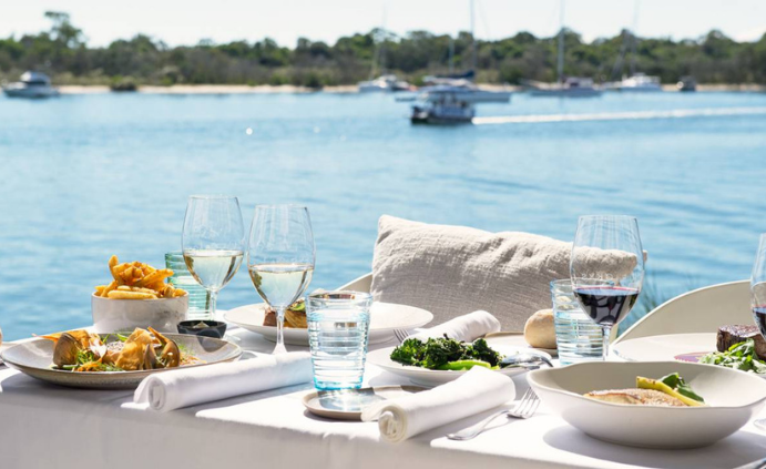 Noosa Resturants - Noosa Luxury Holidays (Ricky's)